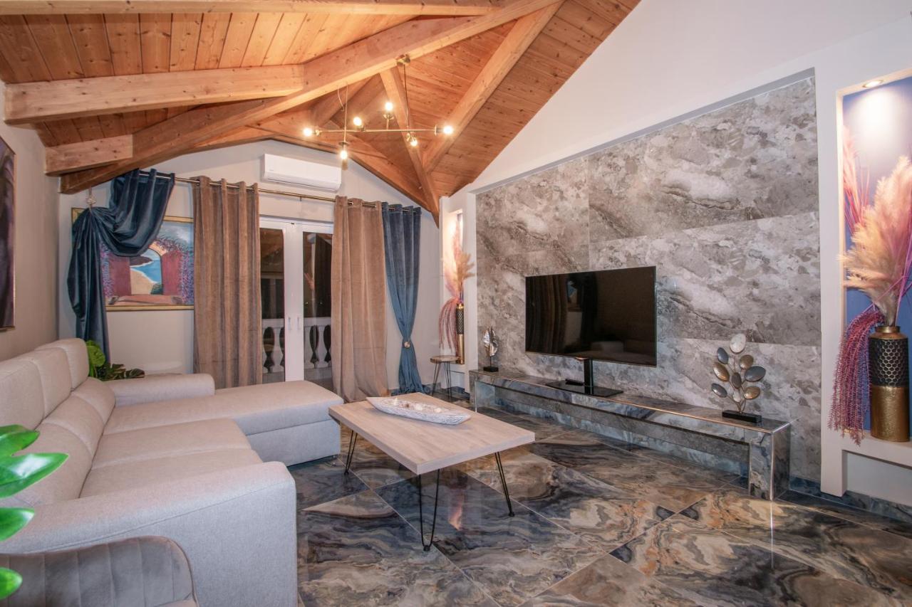 Casa Di Voz Shared Villa Studios By "Elite" Gaitani Экстерьер фото